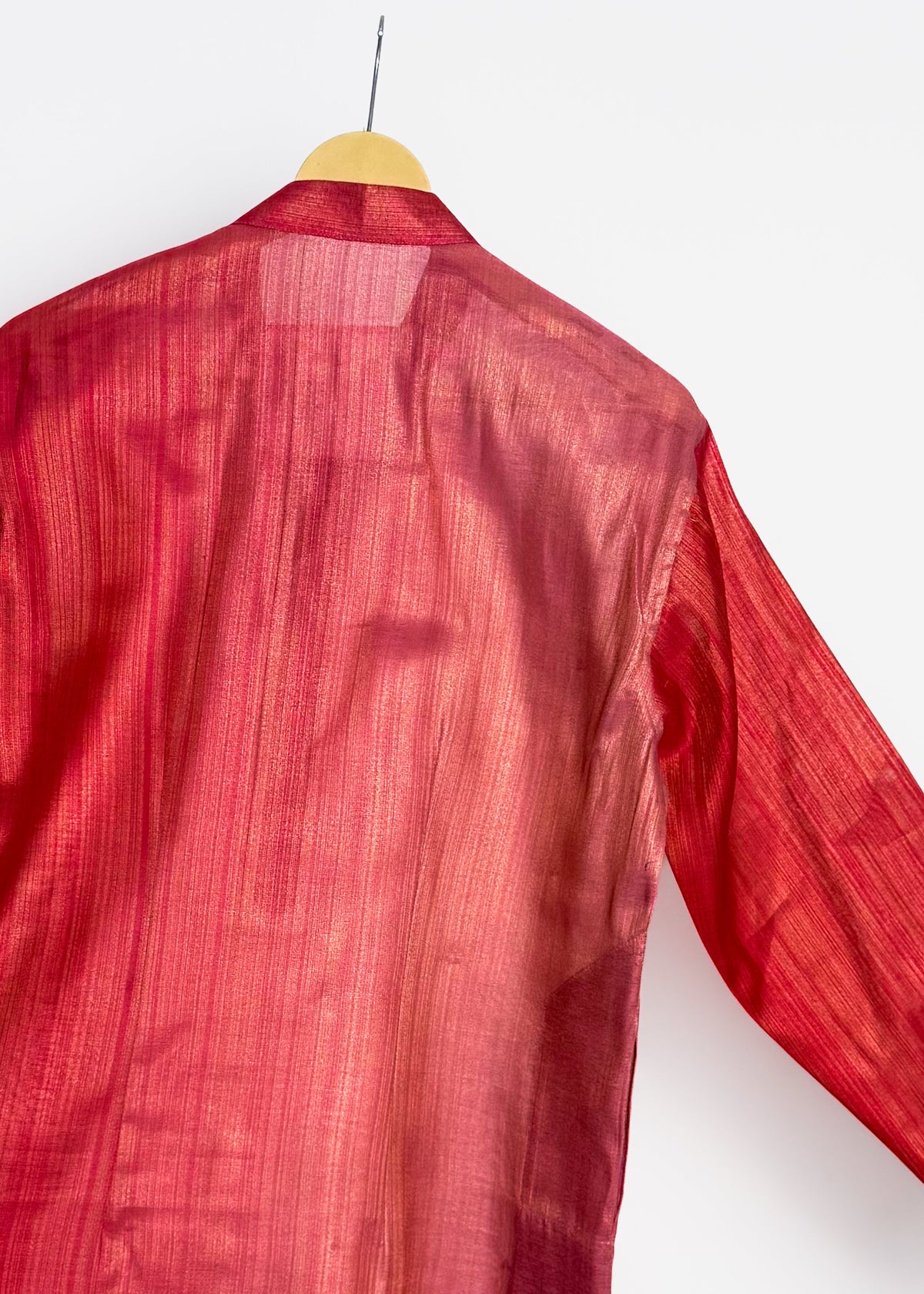 Men’s Pink Mirror-Work Kurta with Shade-Work and Gold Zari