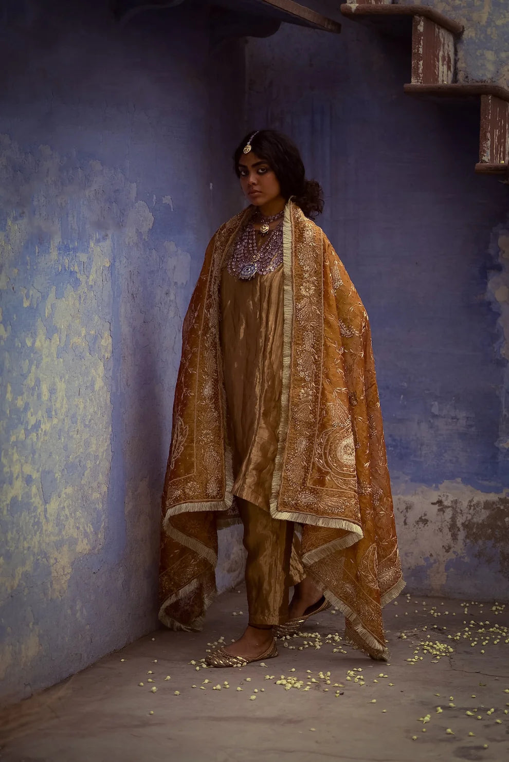 Mahira chaadar