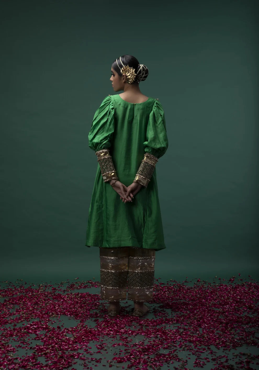 Amira choga set