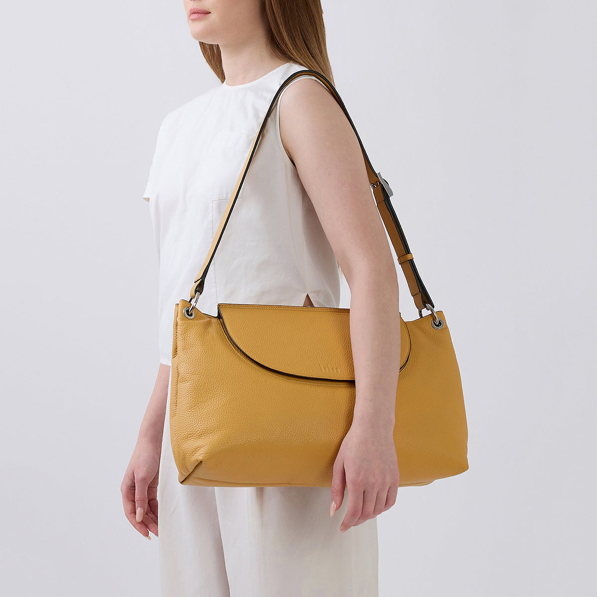 JUDITH SATCHEL LARGE PEBBLE