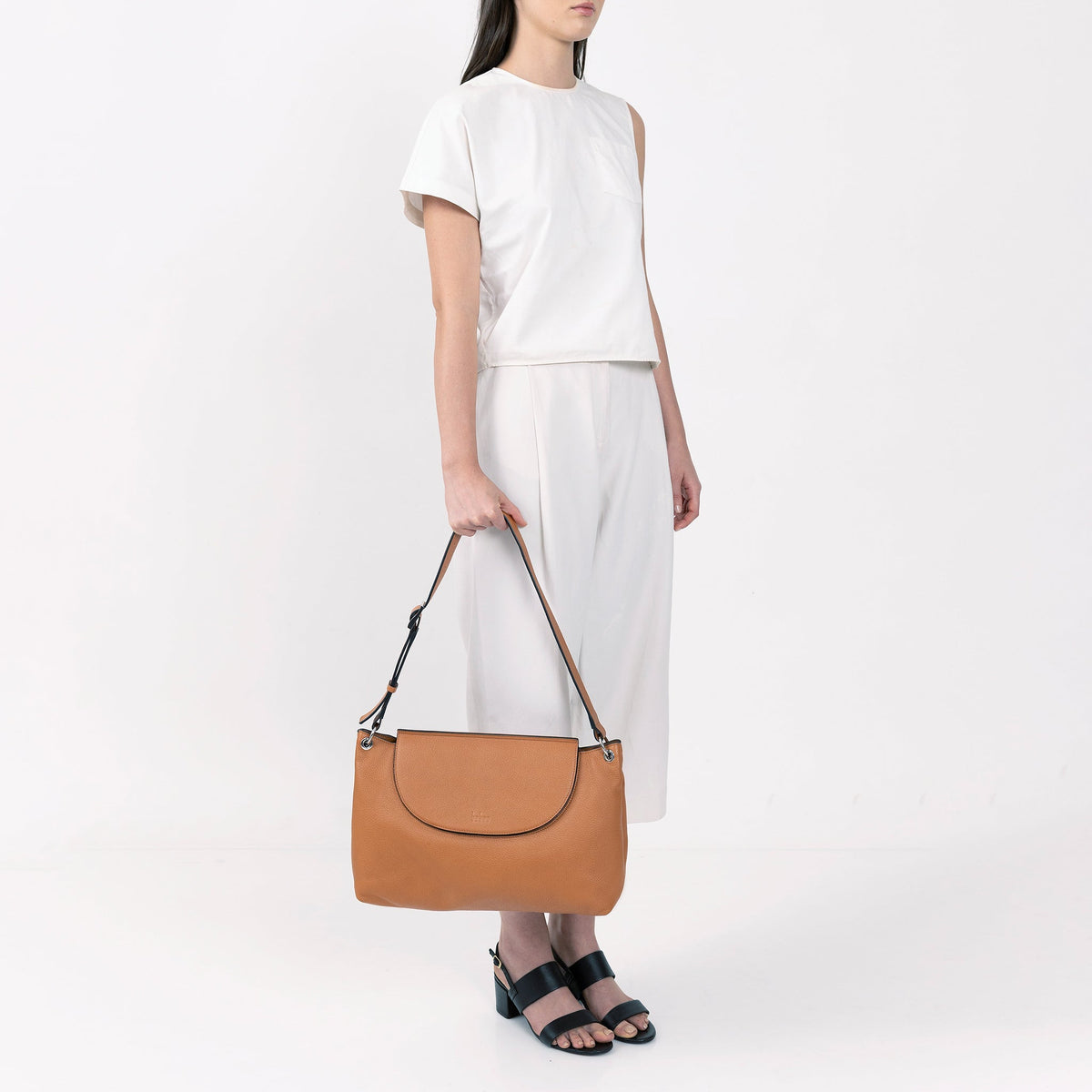 JUDITH SATCHEL LARGE PEBBLE
