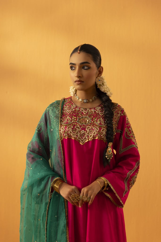 Baagerani rani pink silk embroidered kurta set