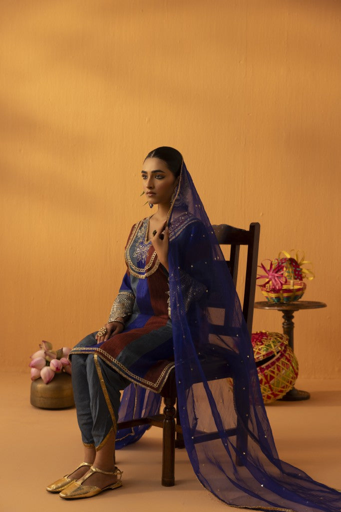 Kamodini blue silk  embroidered kaftan set