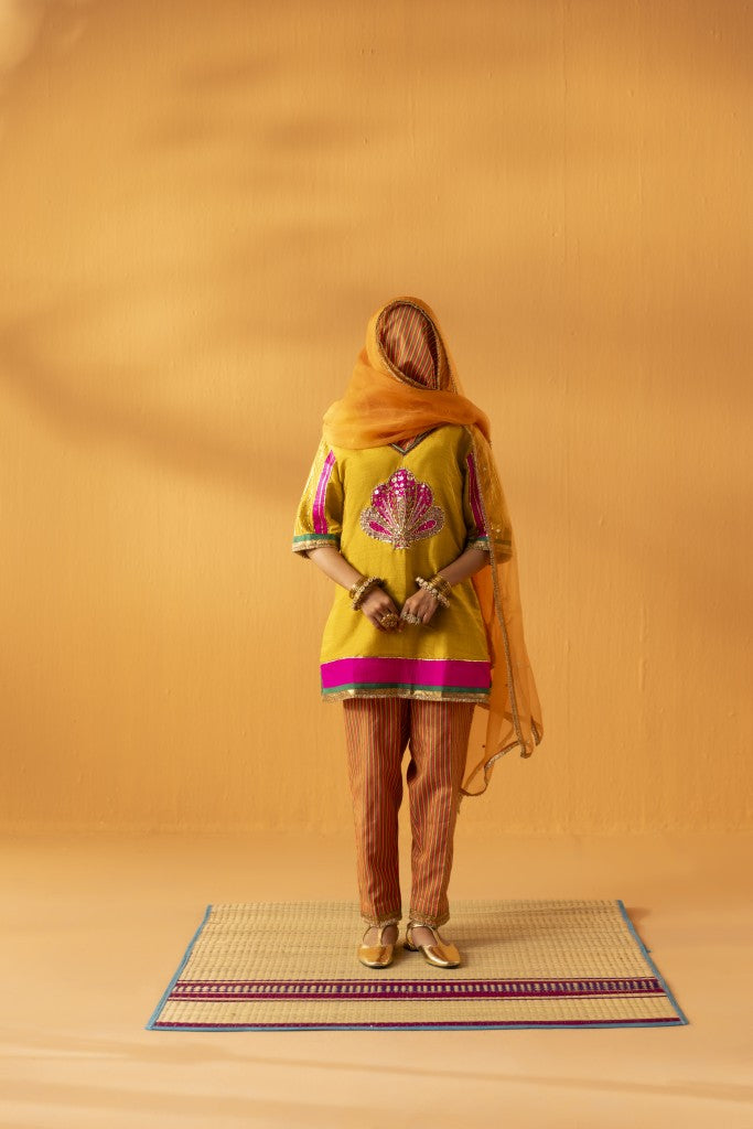 Aabha Mustard yellow silk embroidered kurta set