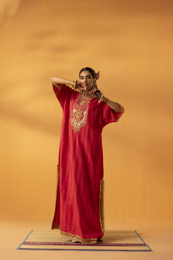 Neeranjali fuschia pink embroidered silk kaftan