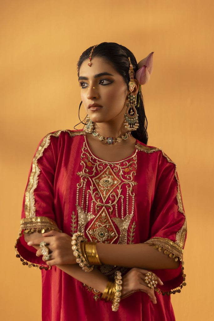 Neeranjali fuschia pink embroidered silk kaftan