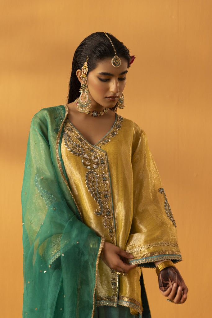Ambervan Yellow gold embroidered tissue kurta set