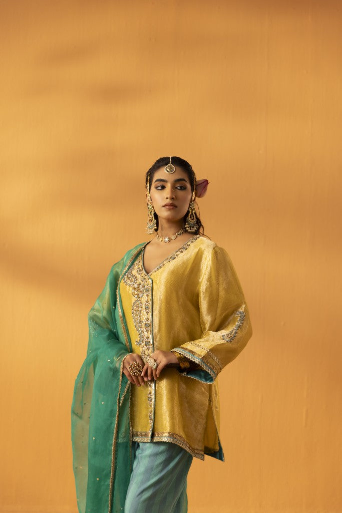 Ambervan Yellow gold embroidered tissue kurta set