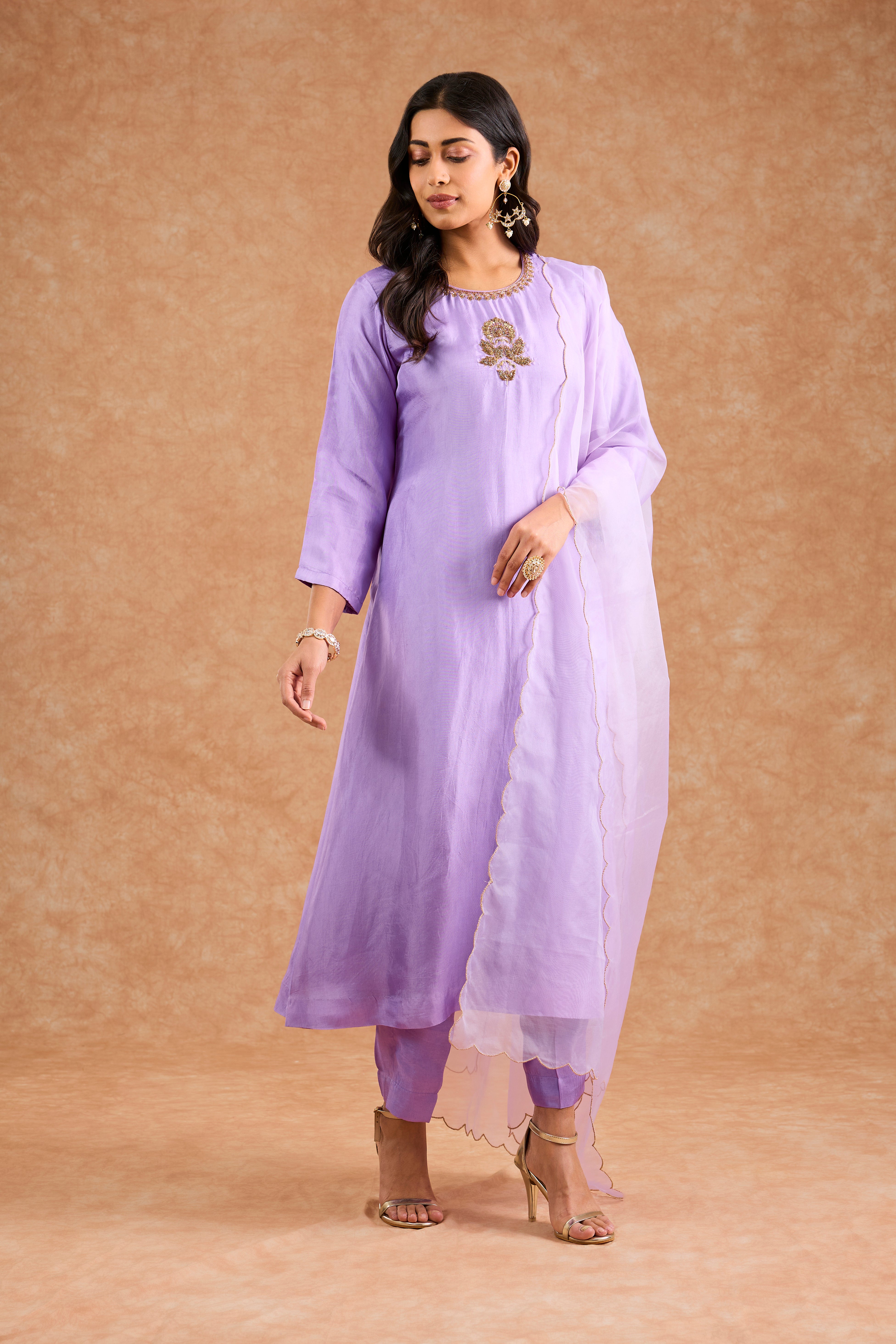 Lavender  Opara Silk Hand Embroidered Kurta Set
