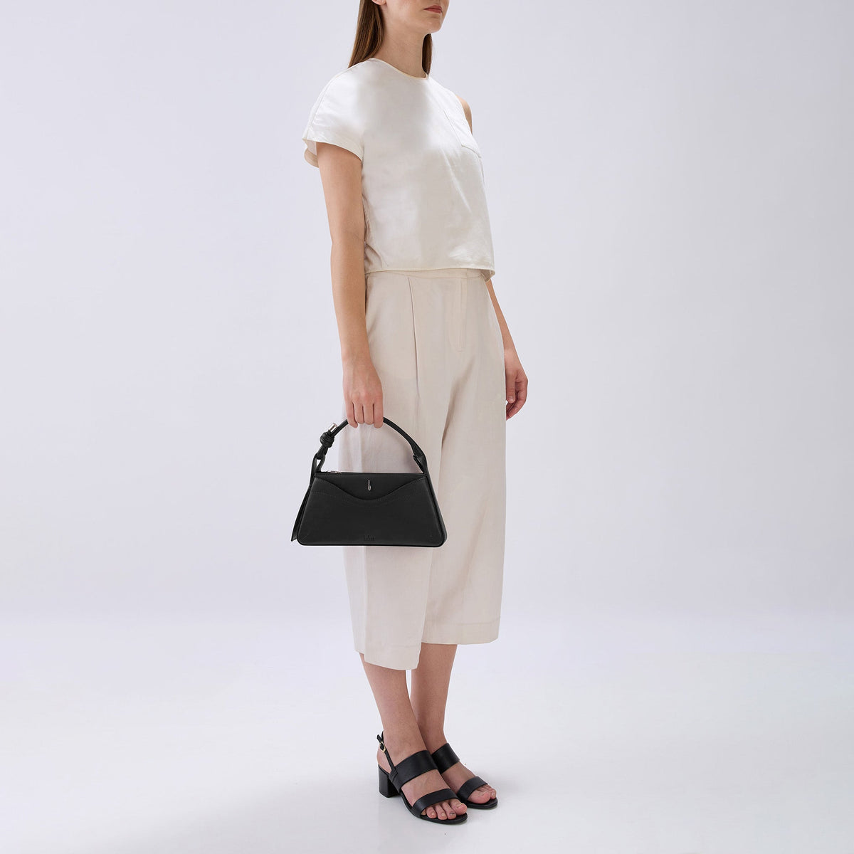 MELINA CROSSBODY