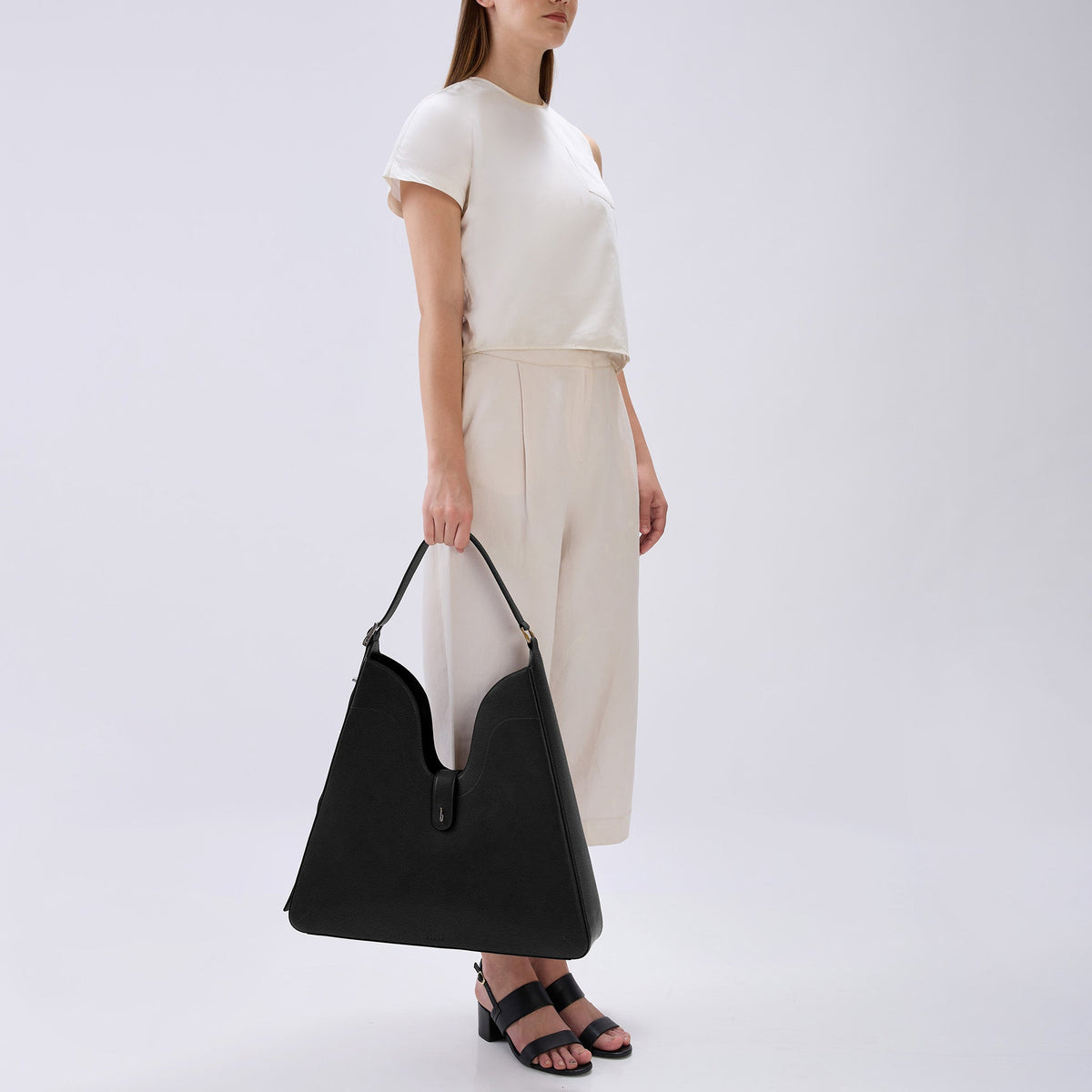 MELINA SHOULDER BAG