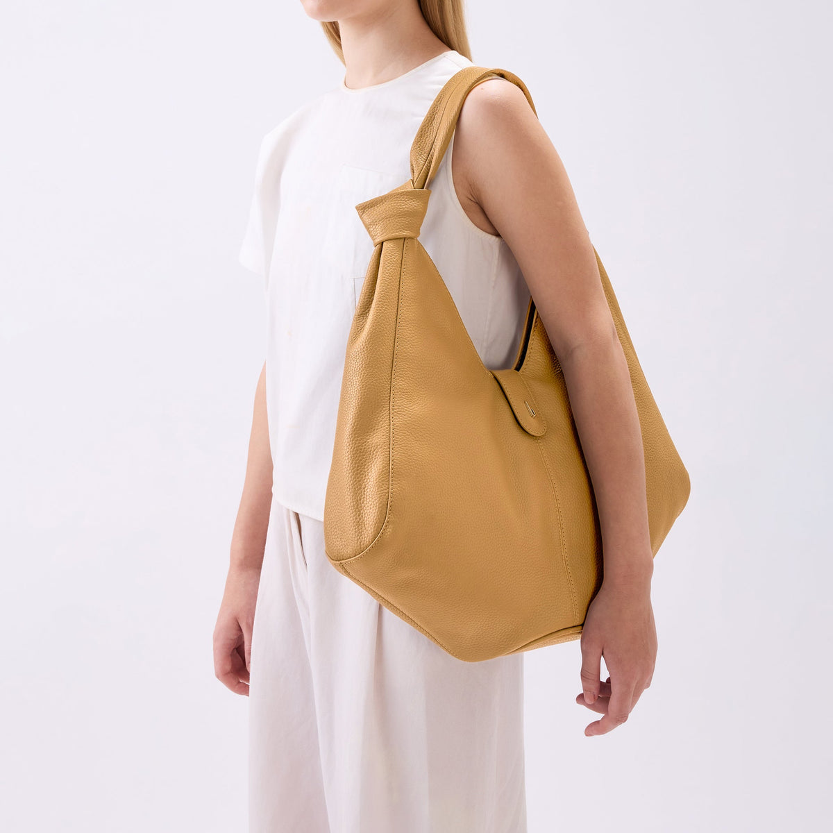NELLI HOBO LARGE