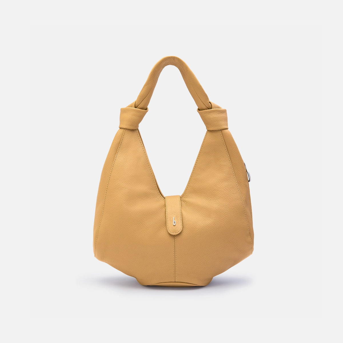 NELLI HOBO