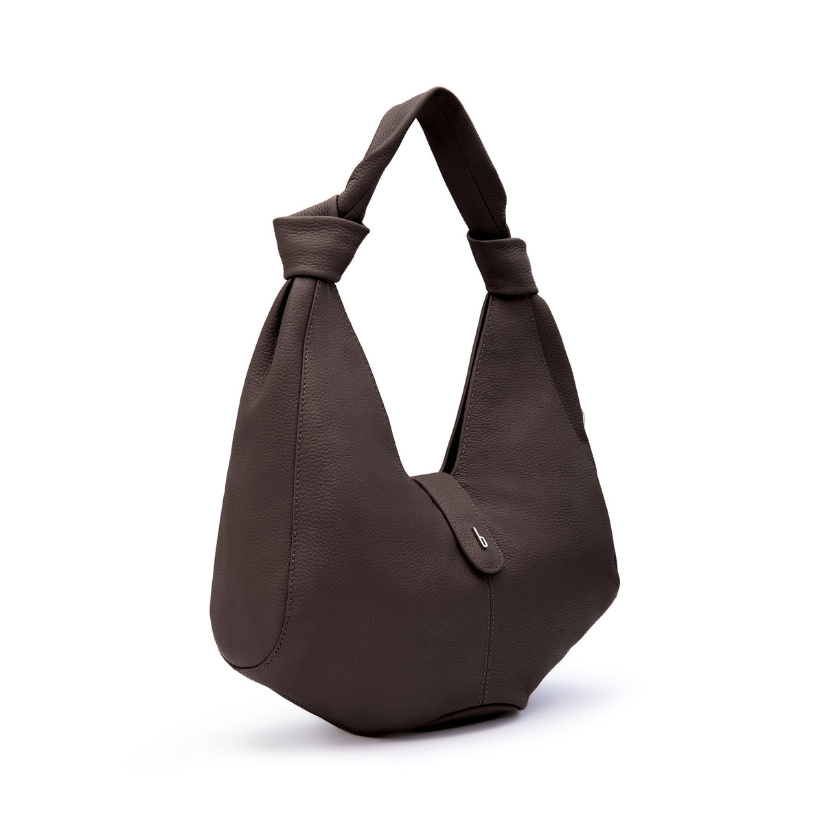 NELLI HOBO