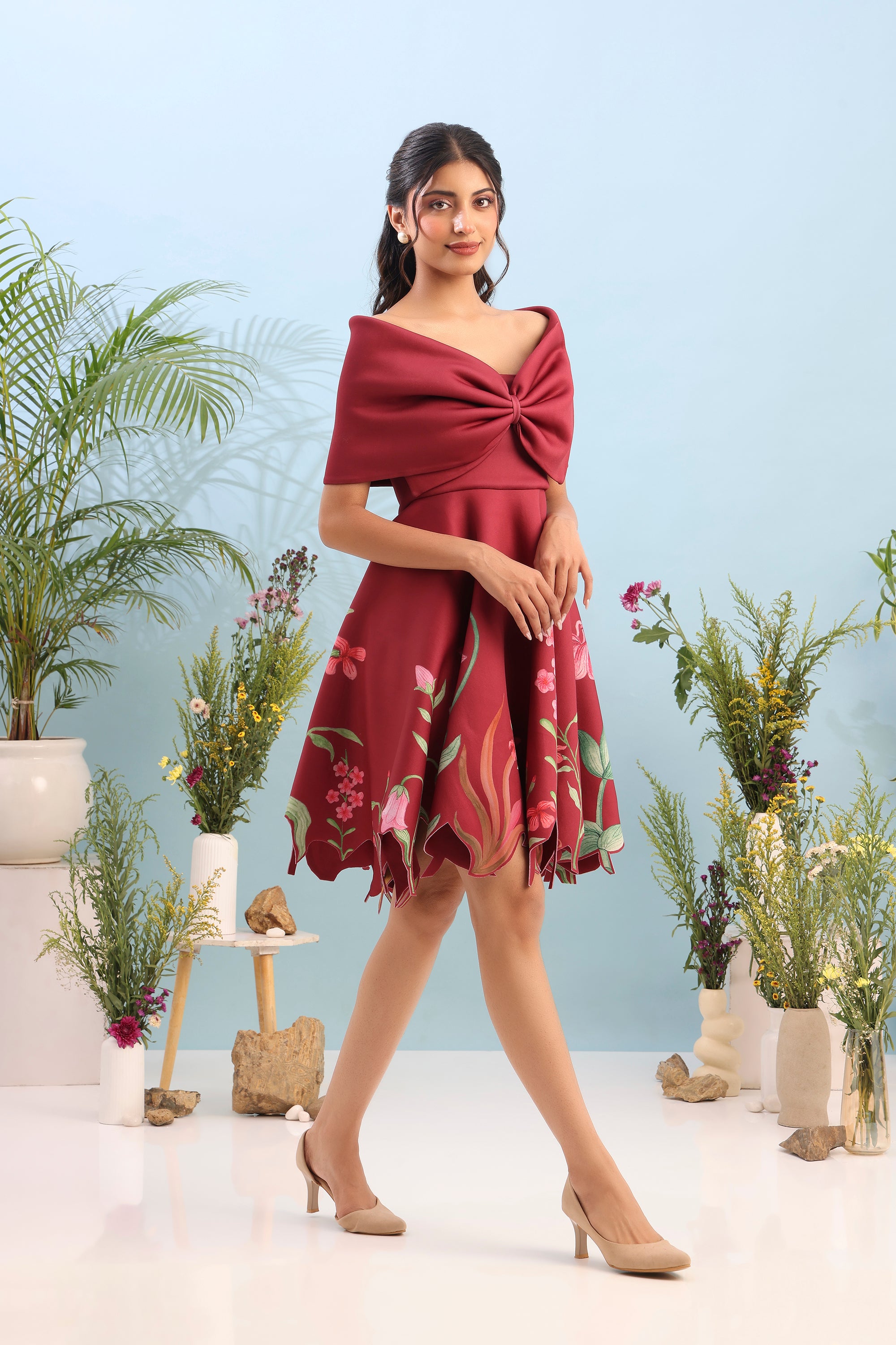 SHORT PRINTED DRESS WITH BOW WRAP