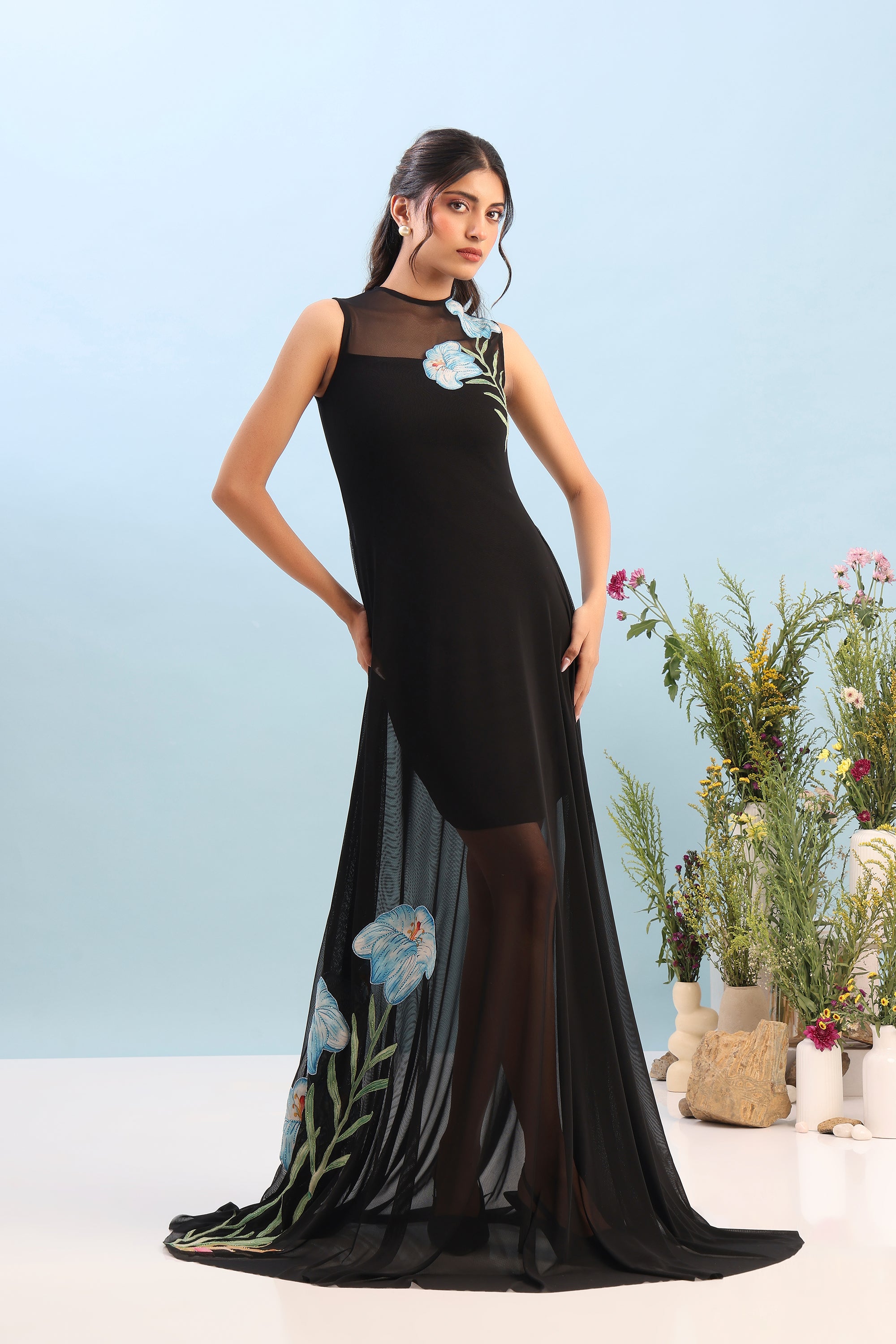 SHORT NEOPRENE DRESS WITH STRETCHNET EMBRO OVERLAY