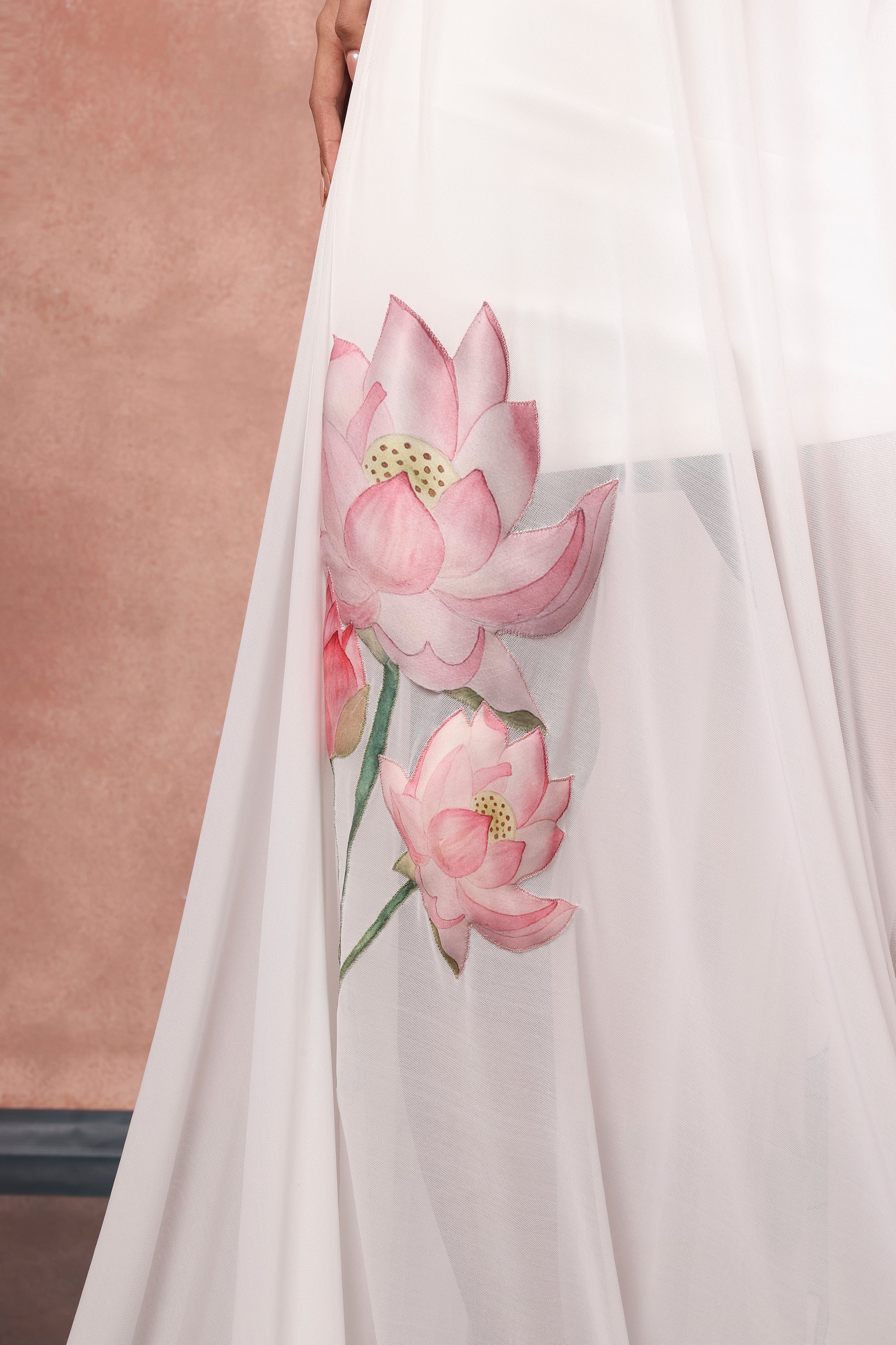NEOPRENE SHORT DRESS WITH EMBRO STRETCHNET OVERLAY