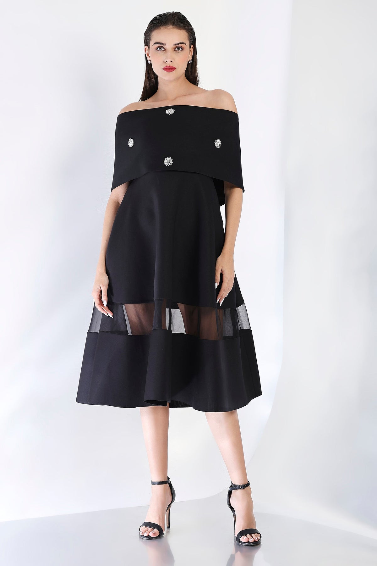 Alanna + Silver Studded Wrap Ozeqo