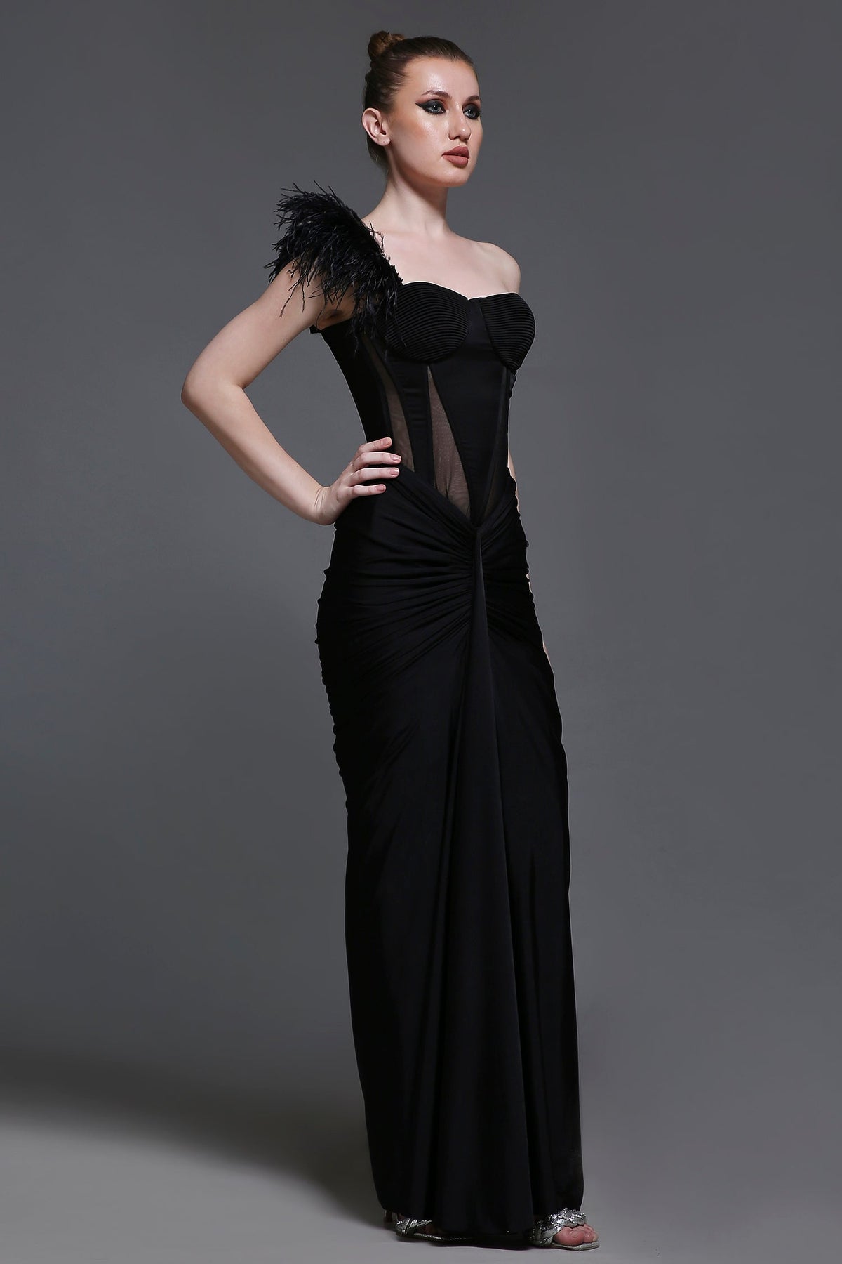 Noir Georgia Set of Corset + Skirt + Feather Strap