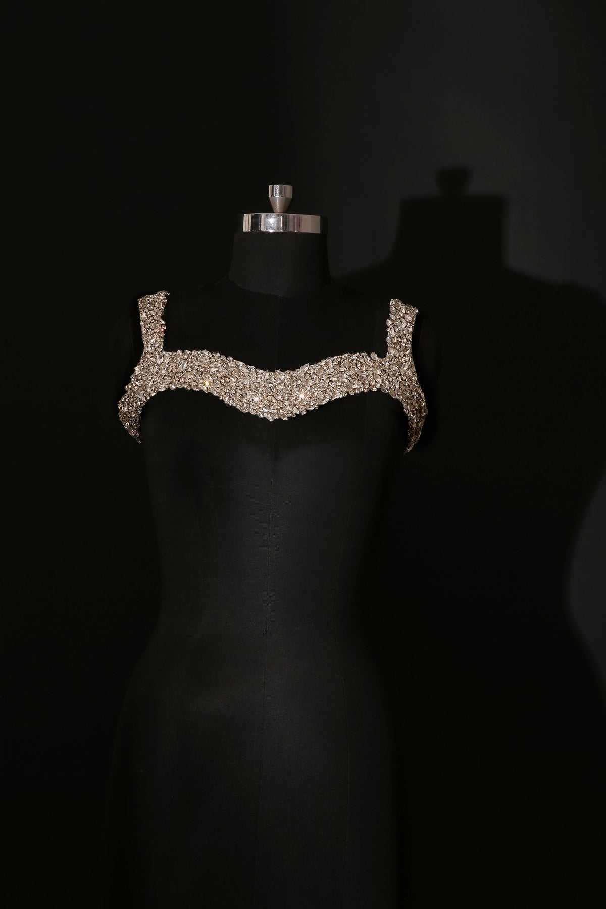 Detachable Crystal Neckline