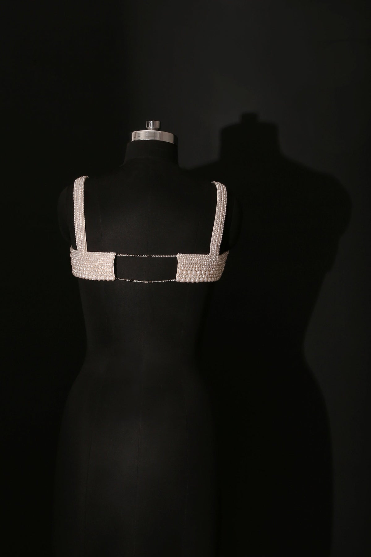 Detachable Pearl Neckline