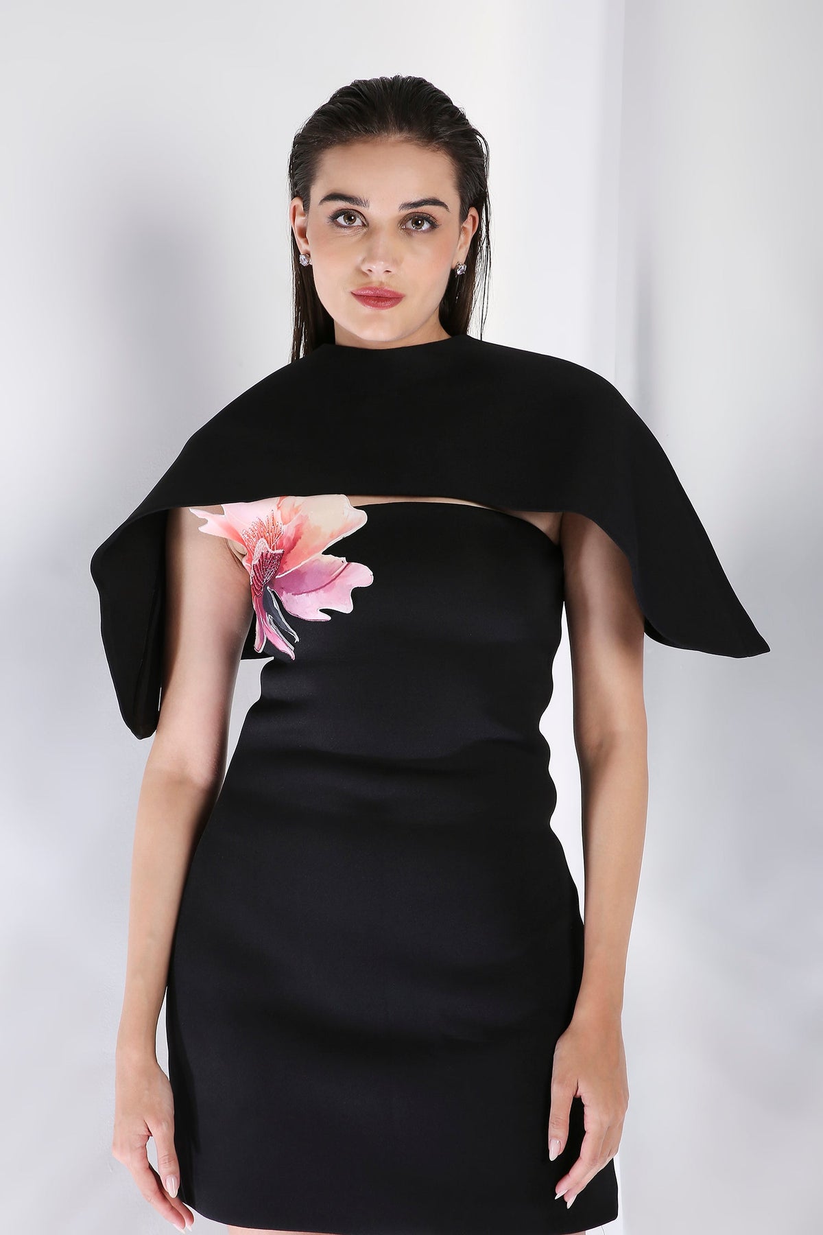 Maeve + Detachable Wrap