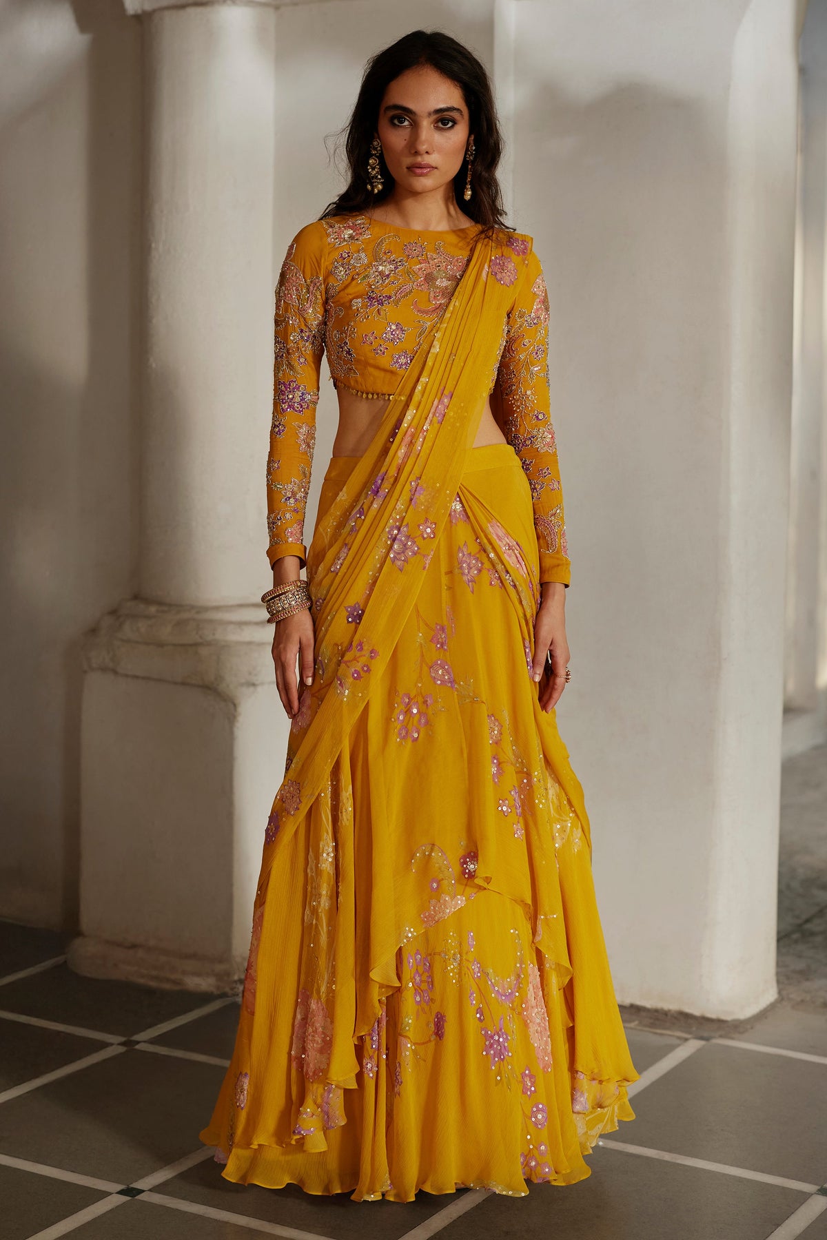 MOON SAREE SET