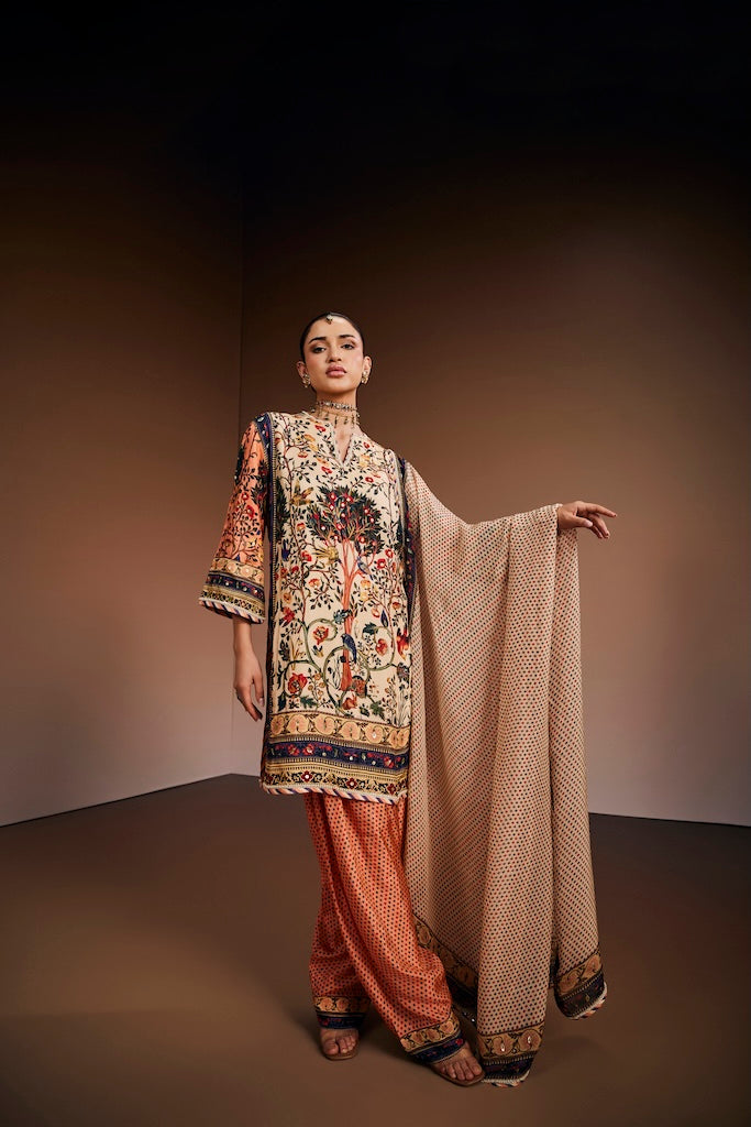 Antique ivory mughal tree suit