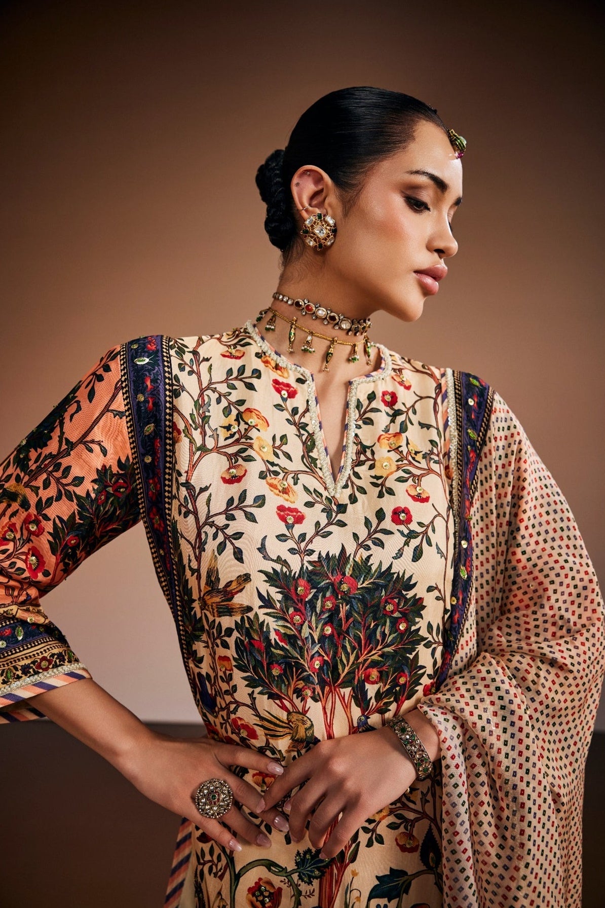 Ivory kurta set inspired with tree of life print.