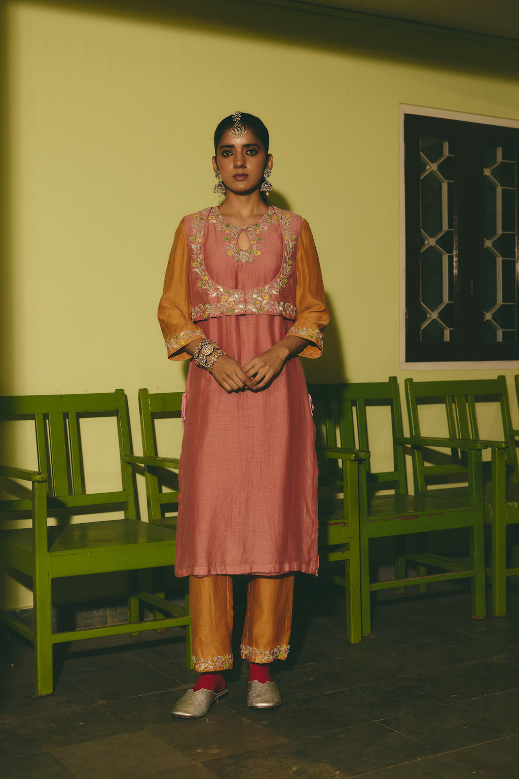 RUHANIYAT & AMBER