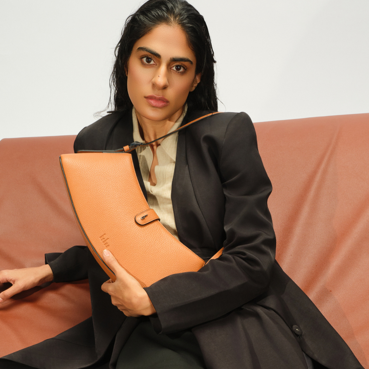 RUTH SHOULDER BAG