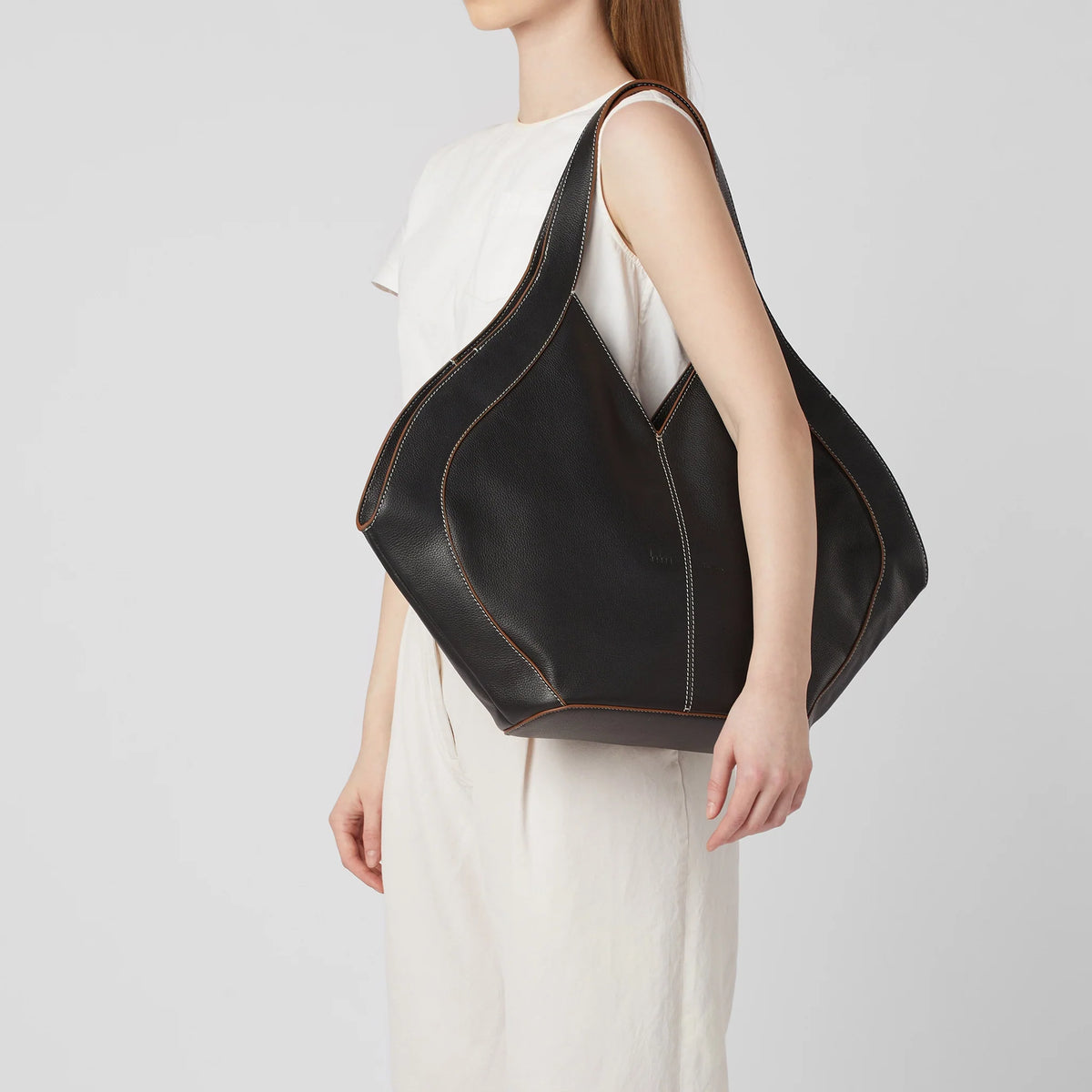 SAFRA TOTE PEBBLE