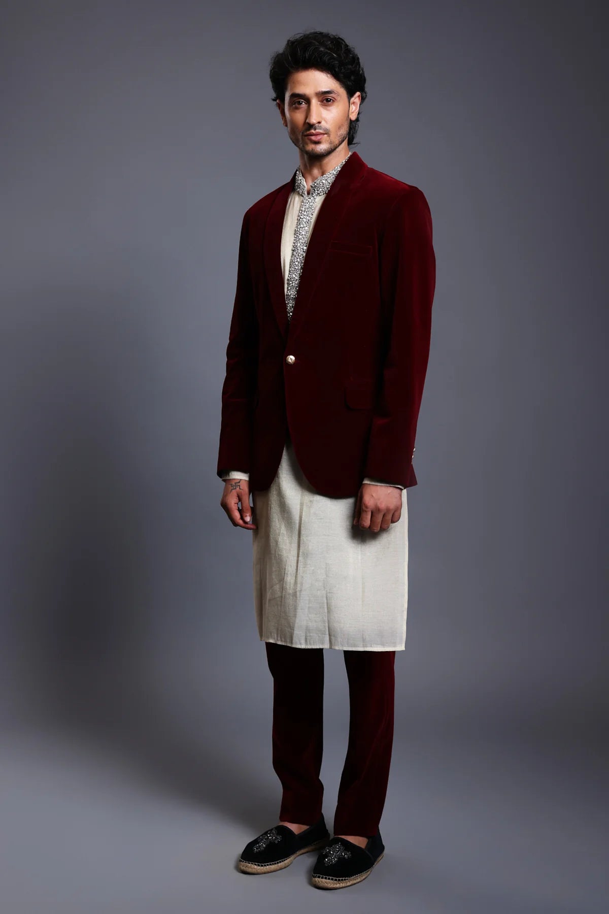 CF classic suit maroon