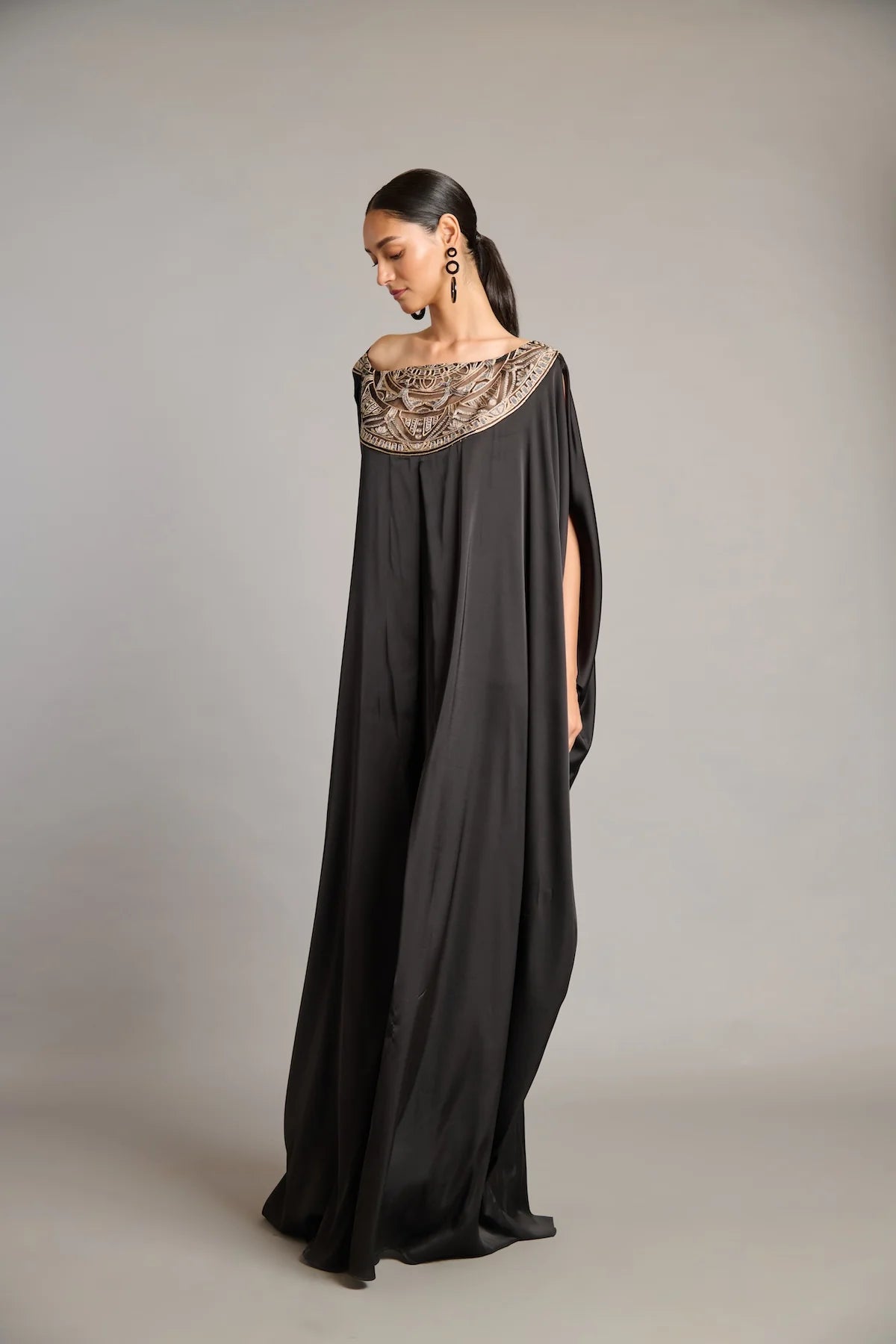 NS black zari kaftan
