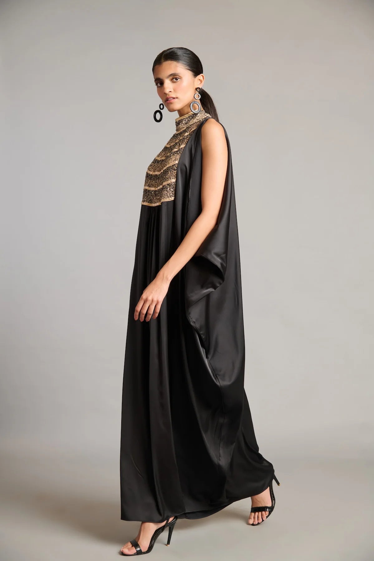 NS black mixed media kaftan