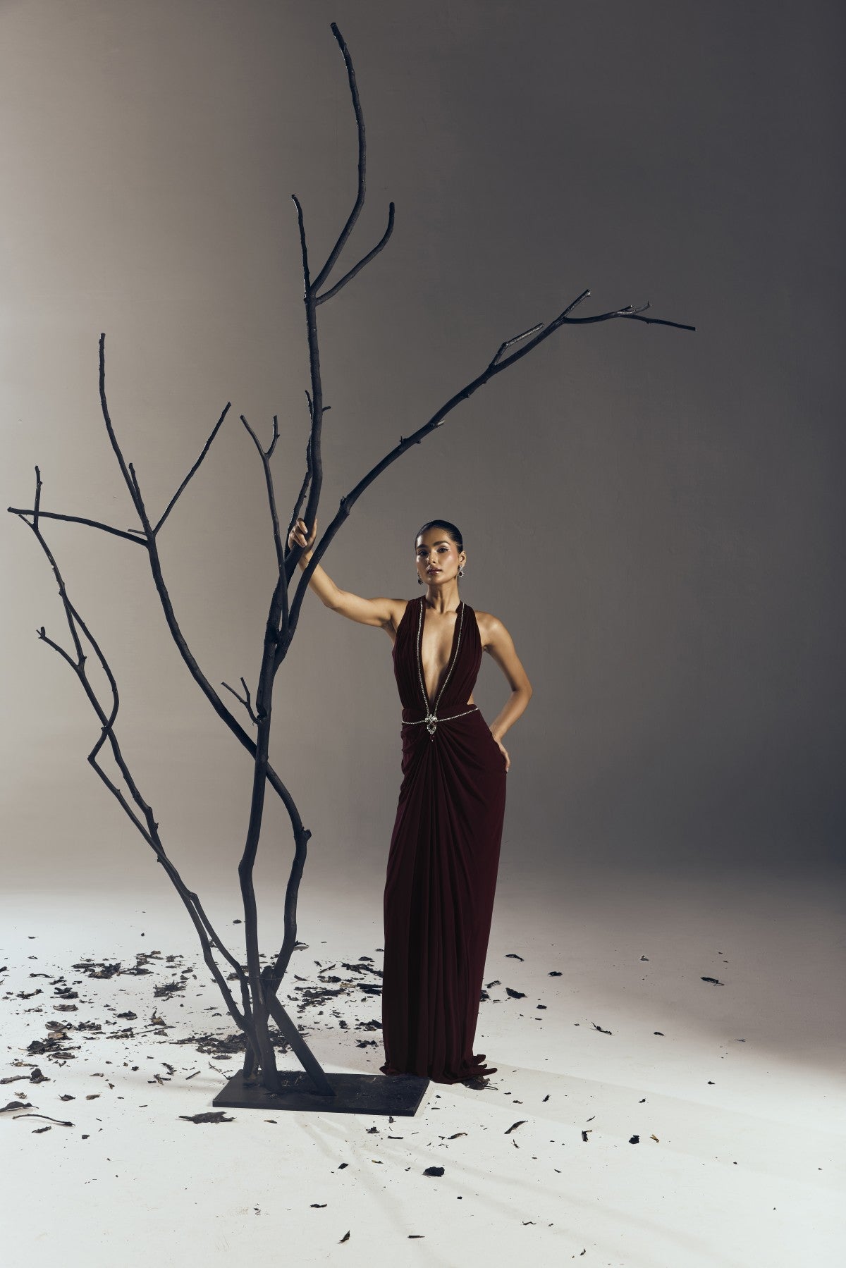 PLUNGE NECK LONG DRESS