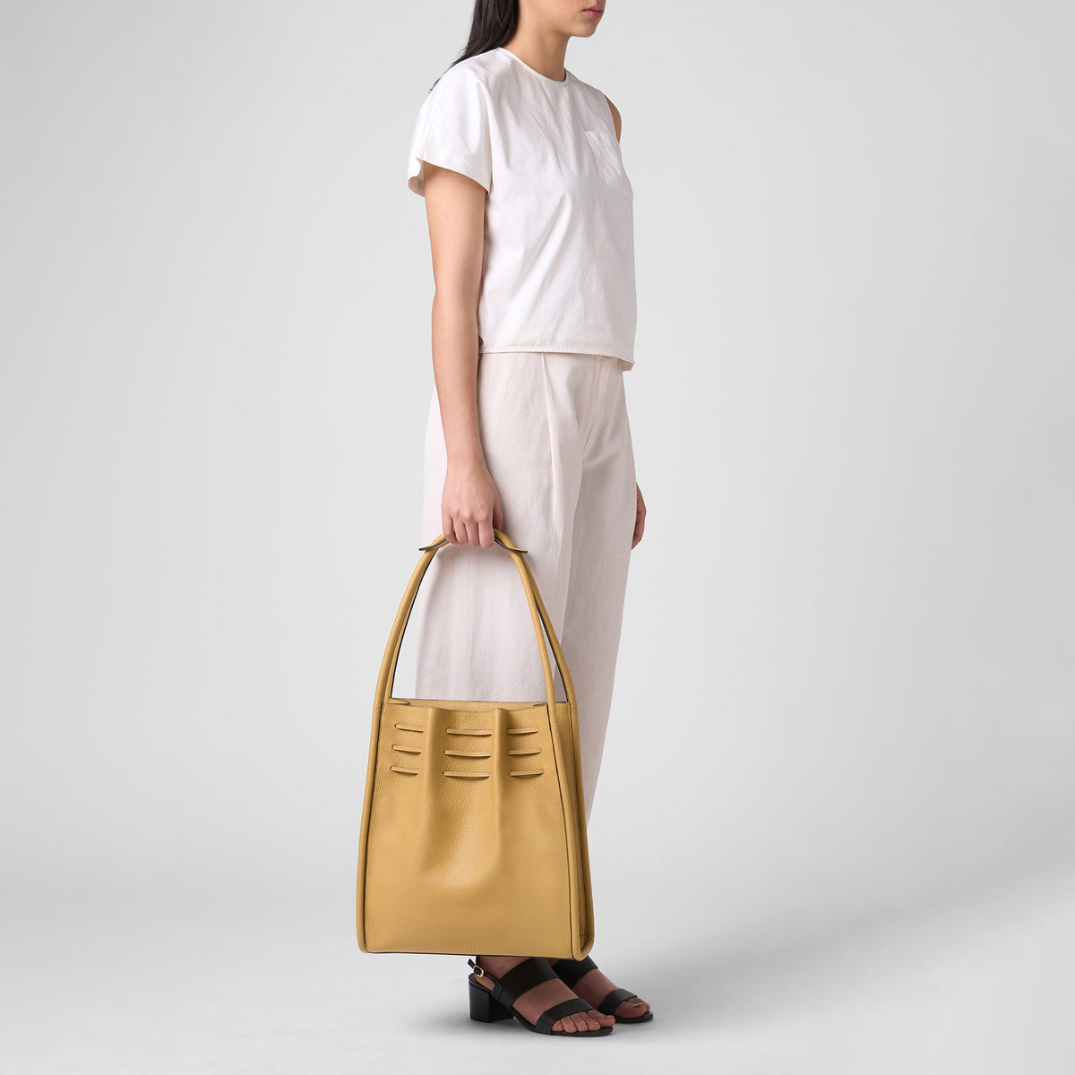 TINA HOBO BAG LARGE RUCHED