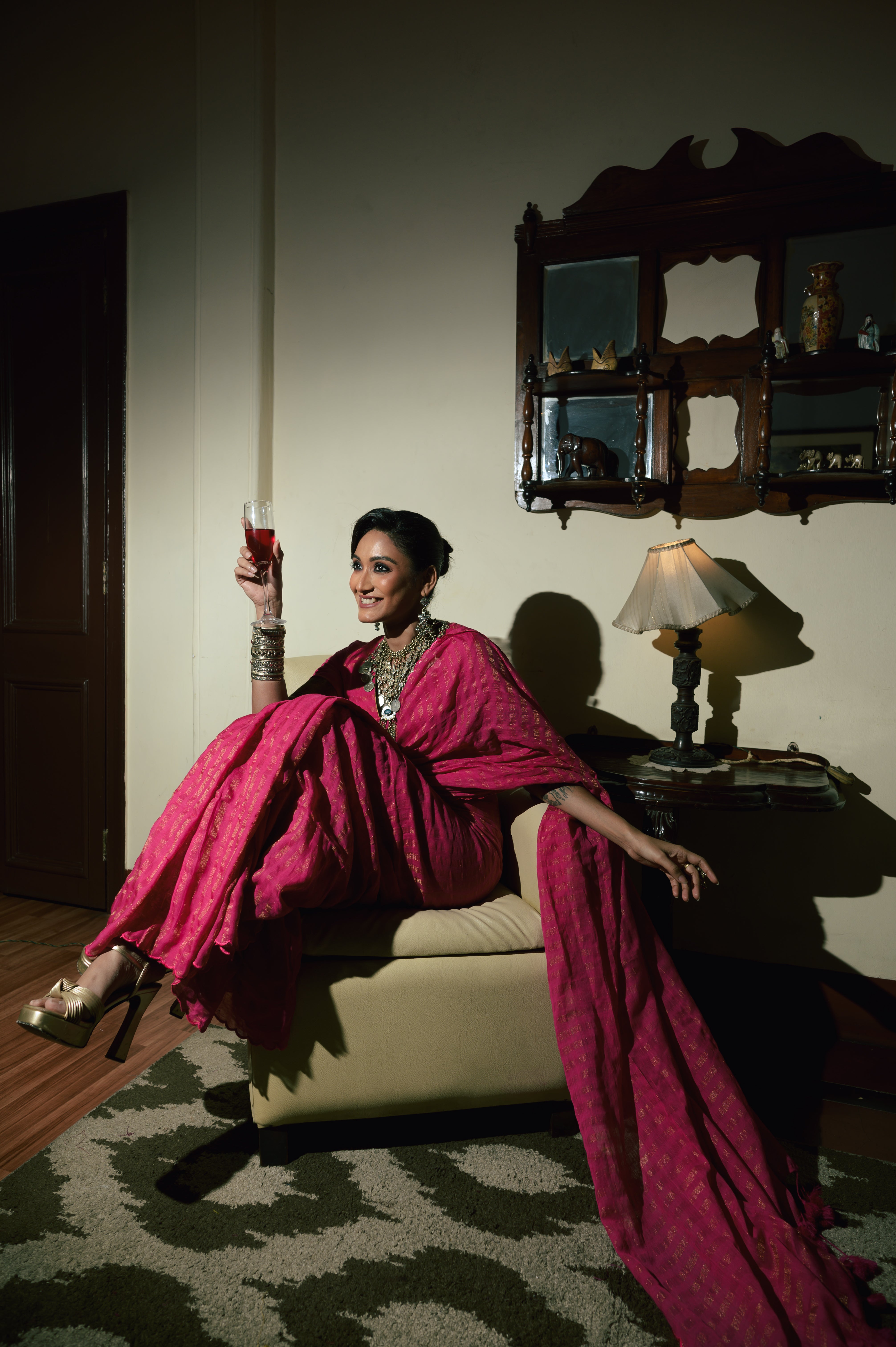 Twin RealmTwin Realm I Pink Handloom Cotton Saree With Zari Stripes And Scaloped Border