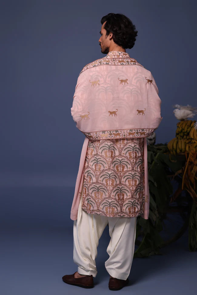 Avik Cheetah Pink Kurta Set