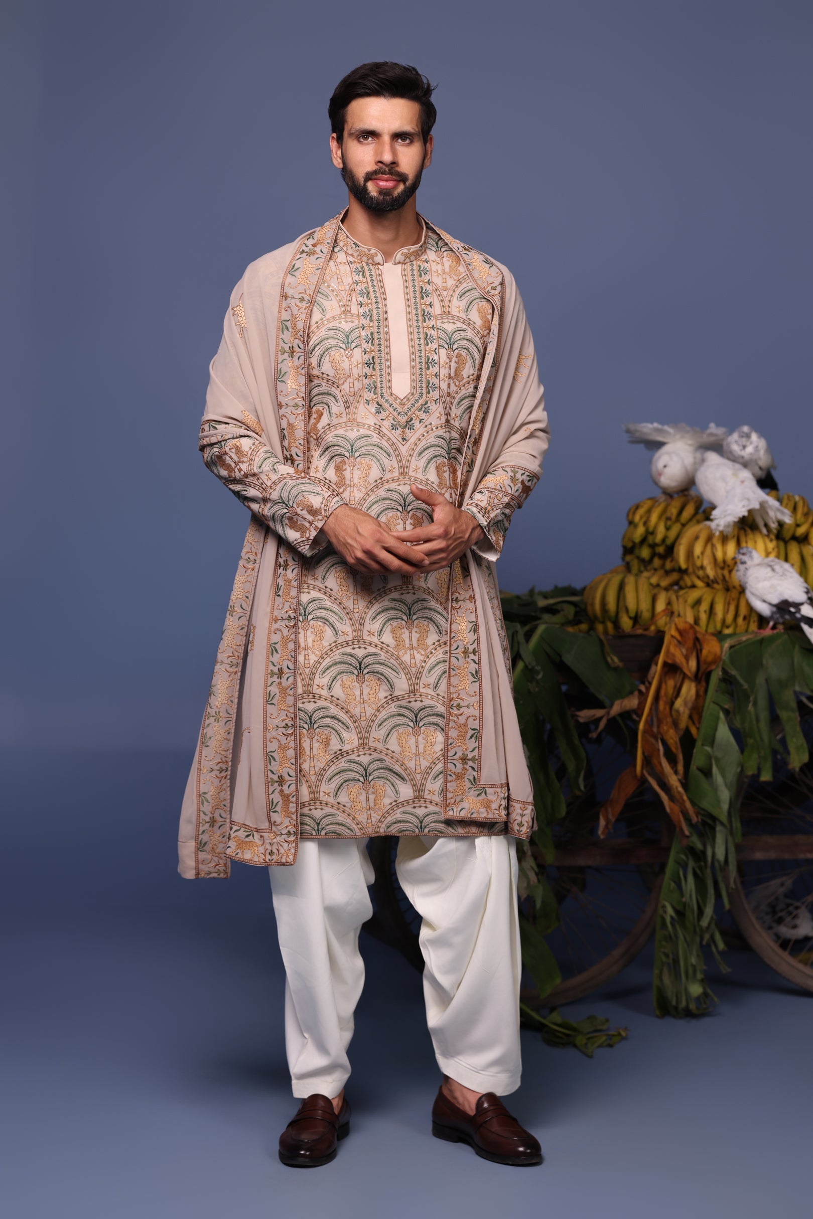 Aayan Cheetah Beige Kurta Set