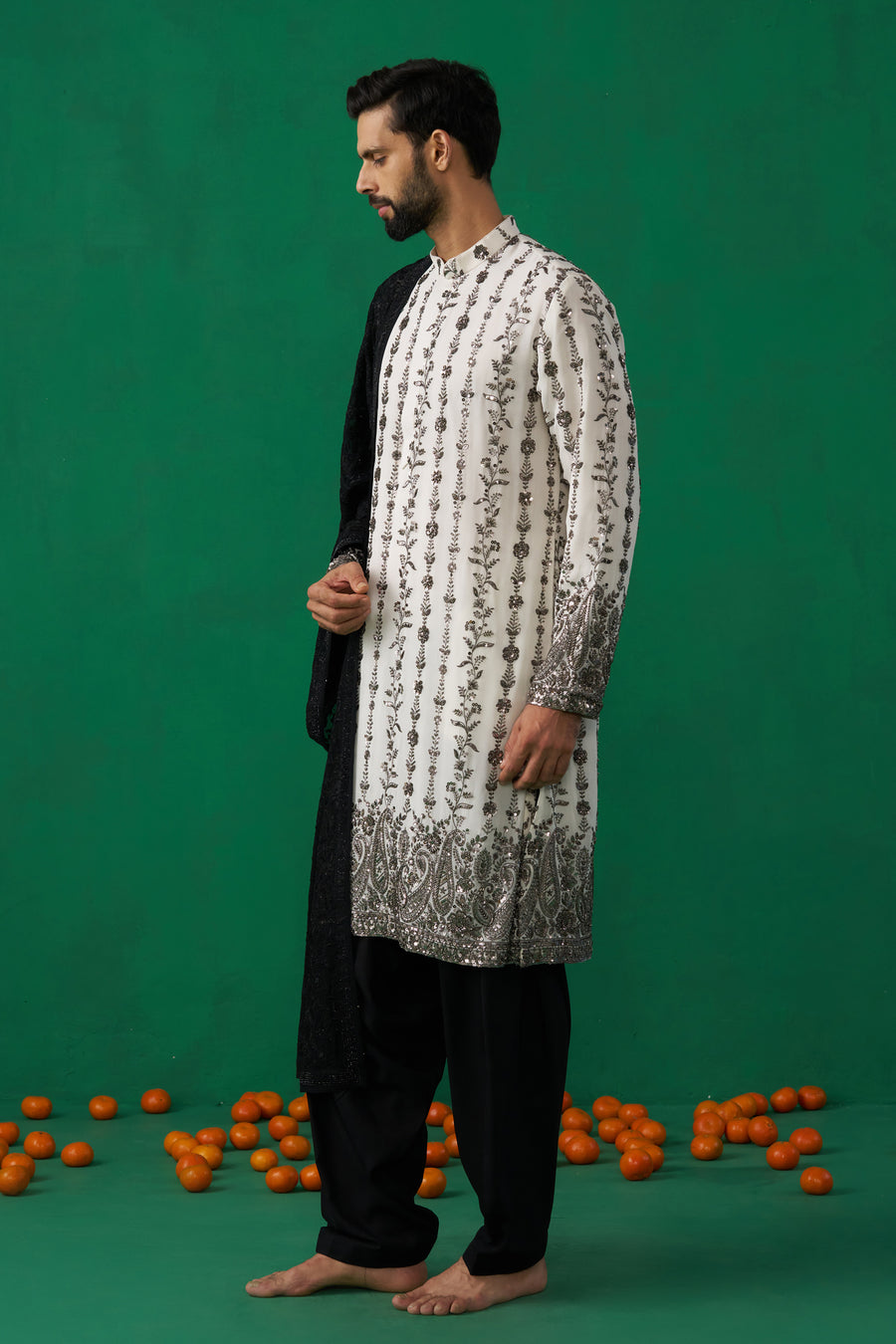 PAISLEY IVORY KURTA SET