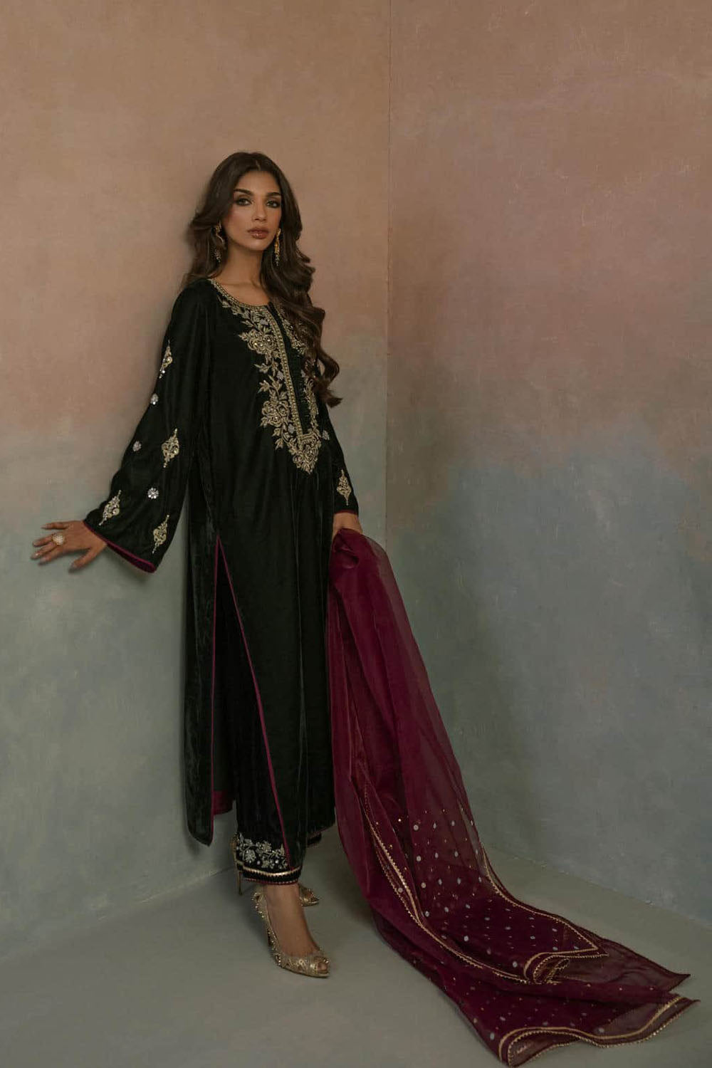 Evergreen Dusk Velvet Suit Set