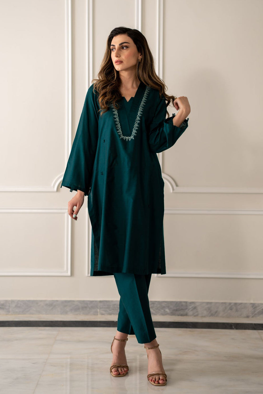 Emerald Dusk Embroidered Kurta Trouser Set