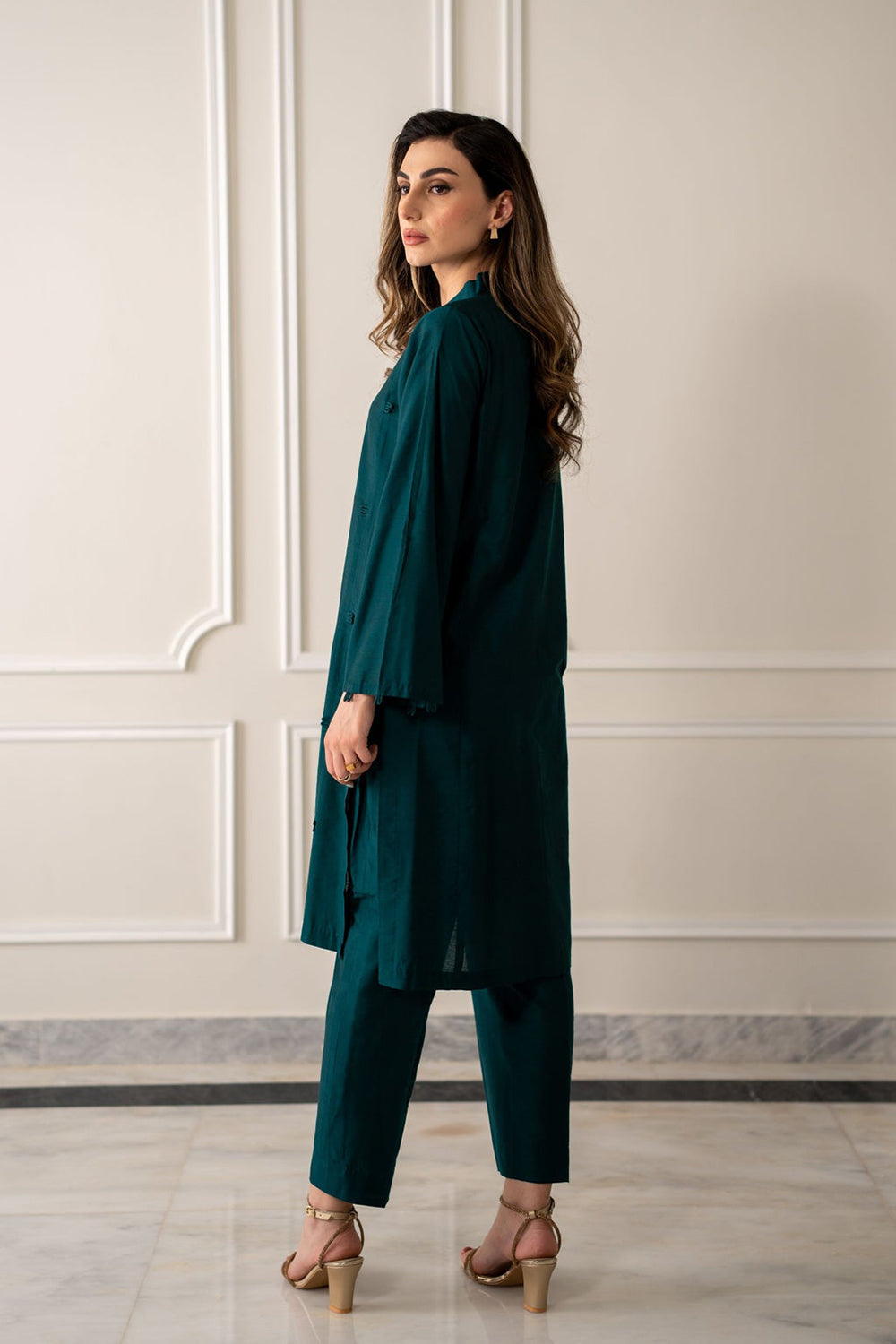 Emerald Dusk Embroidered Kurta Trouser Set