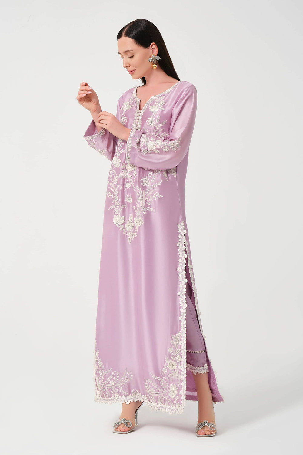 Lavender Women Embroidered Kurta Set