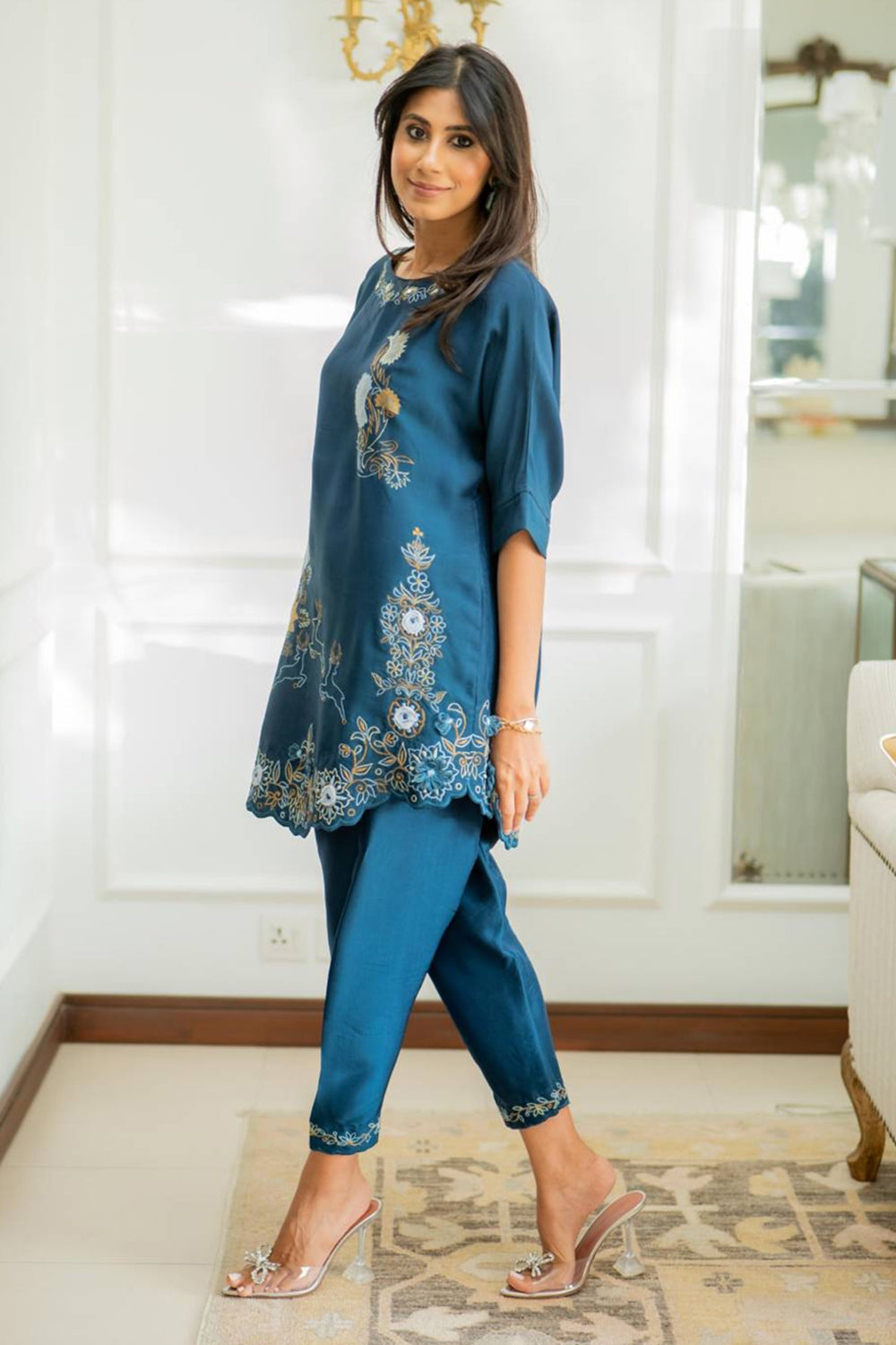 Women Teal Blue Embroidered Co-ord Set with Tulip Pants