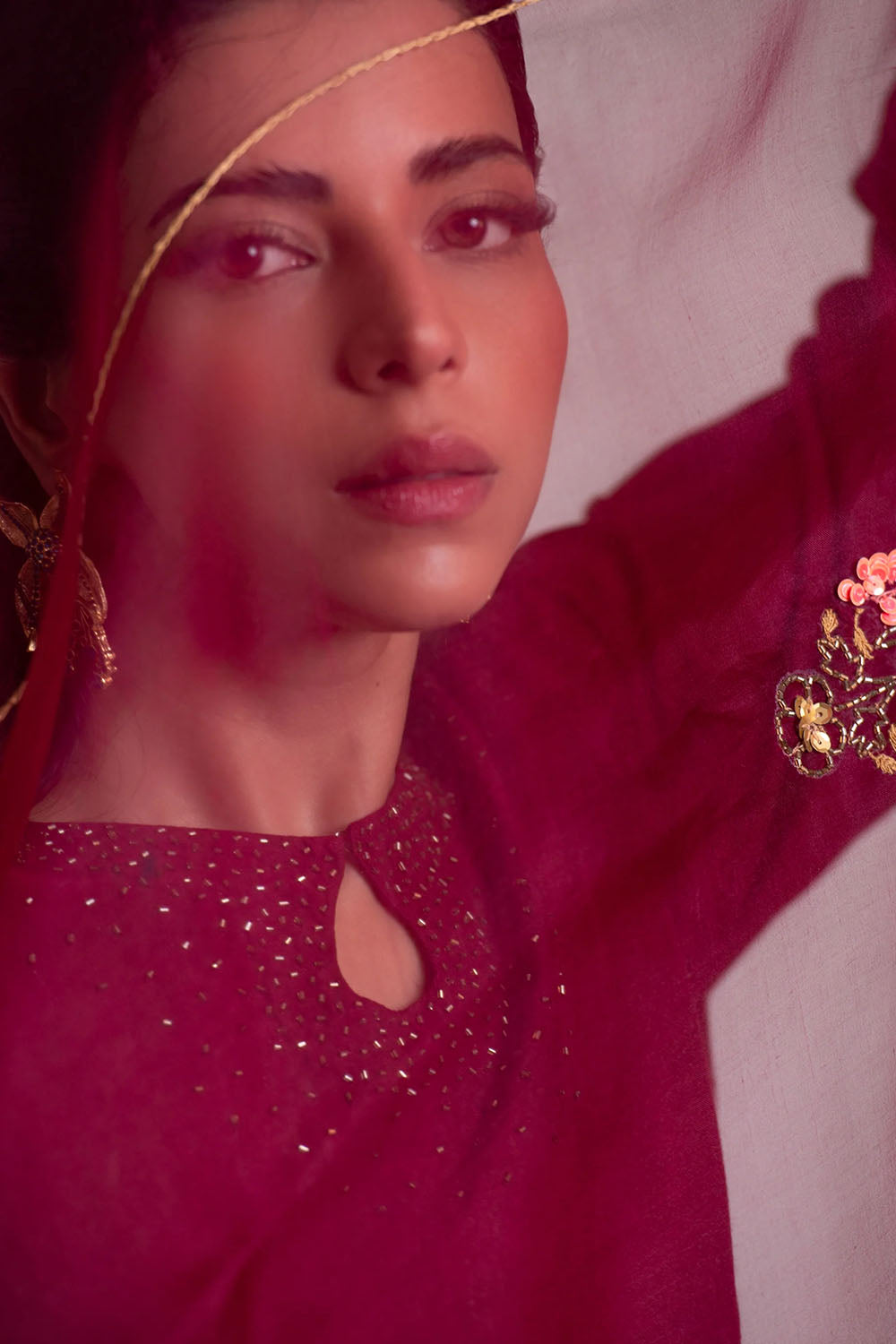 Maroon Luxe Embroidered Farshi Suit Set with Dupatta