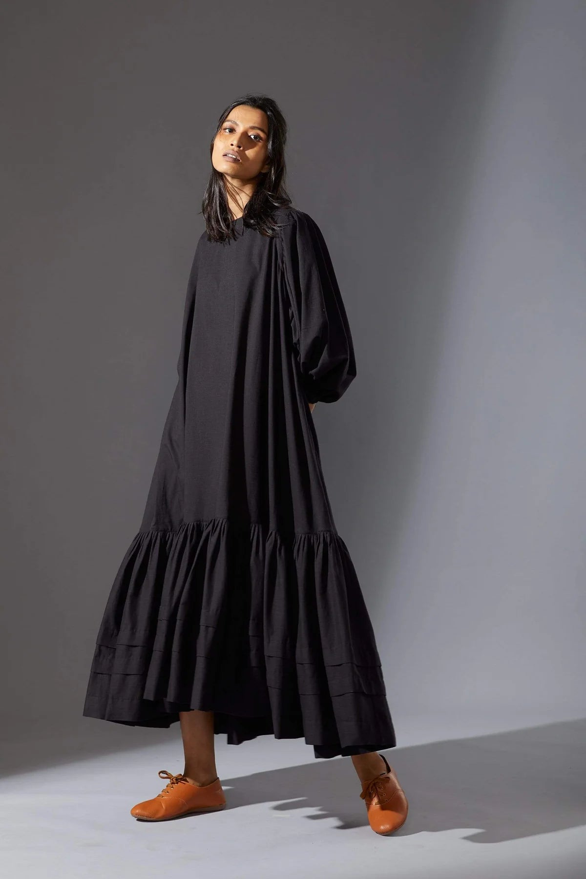 Kaavya Black Dress