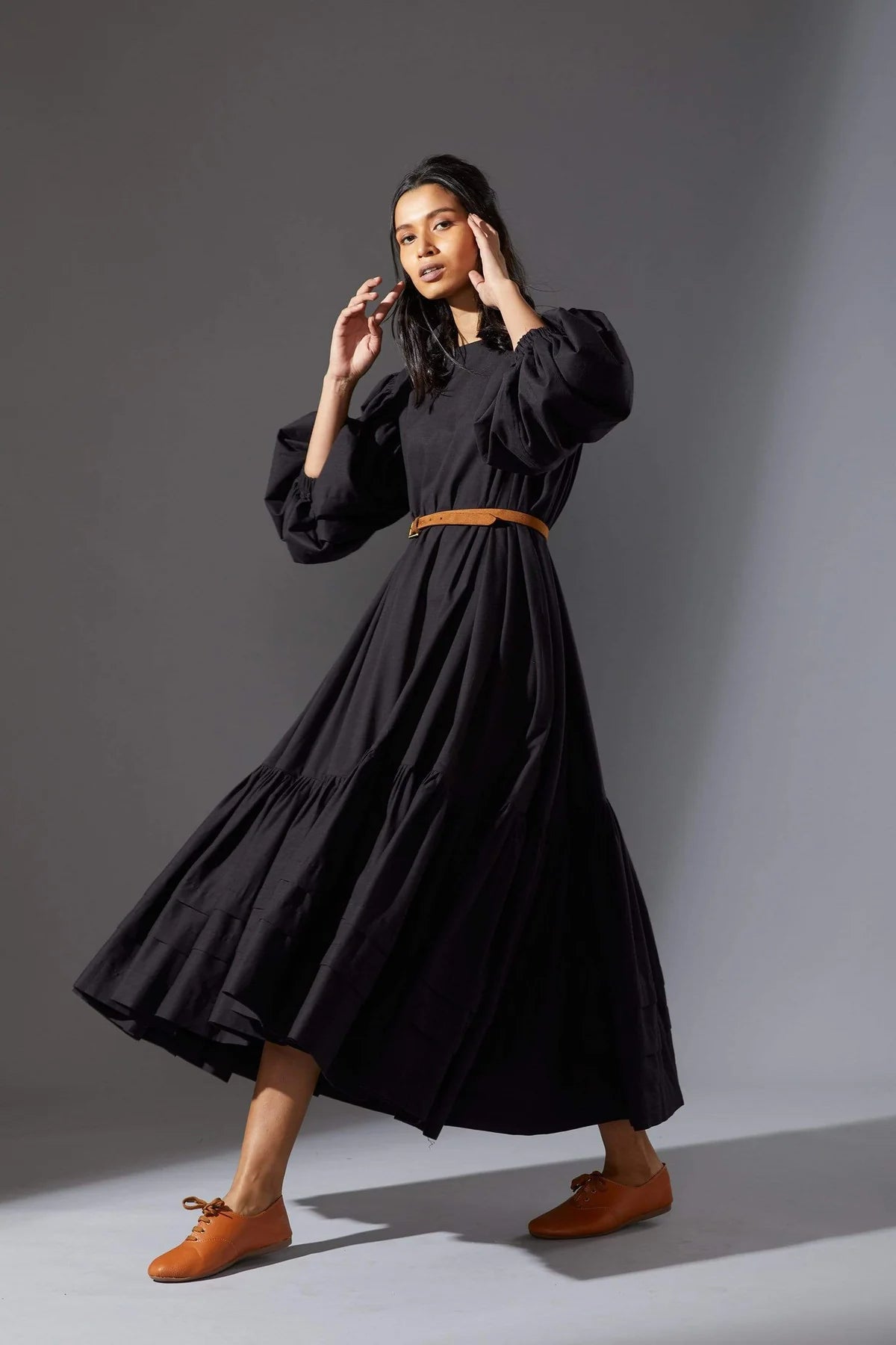Kaavya Black Dress