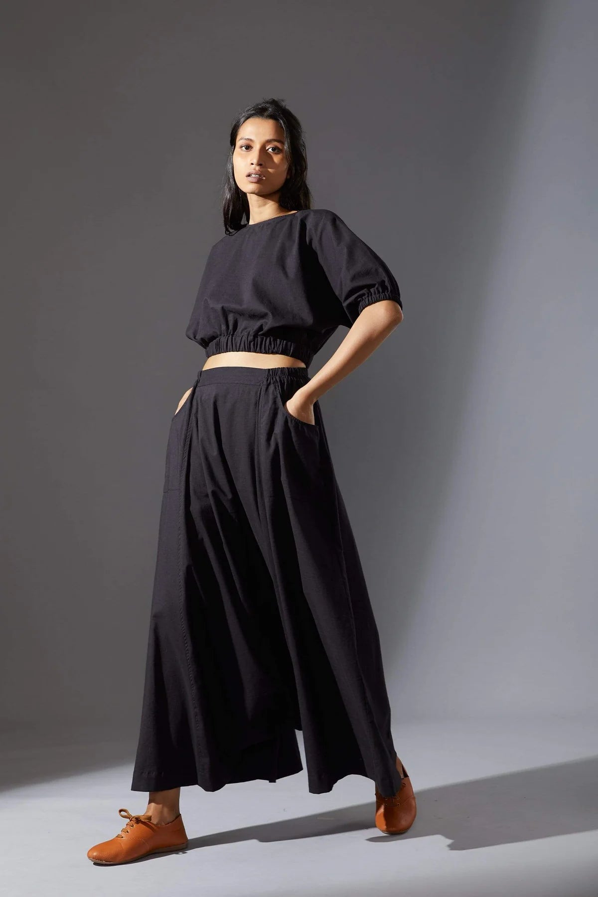 Sphara Black Set with Pants